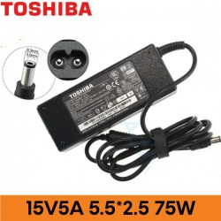 TOSHIBA 15V5A 5.52.5 -1